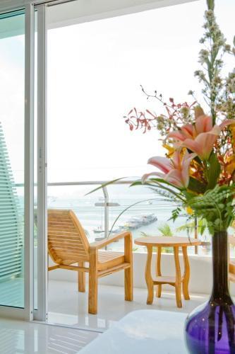 Rayaburi Beach Club Patong Δωμάτιο φωτογραφία